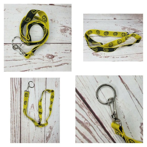 Yellow & Black Smiley Face Happy Face Key Chain ID Badge Holder Necklace Gift - Picture 4 of 6
